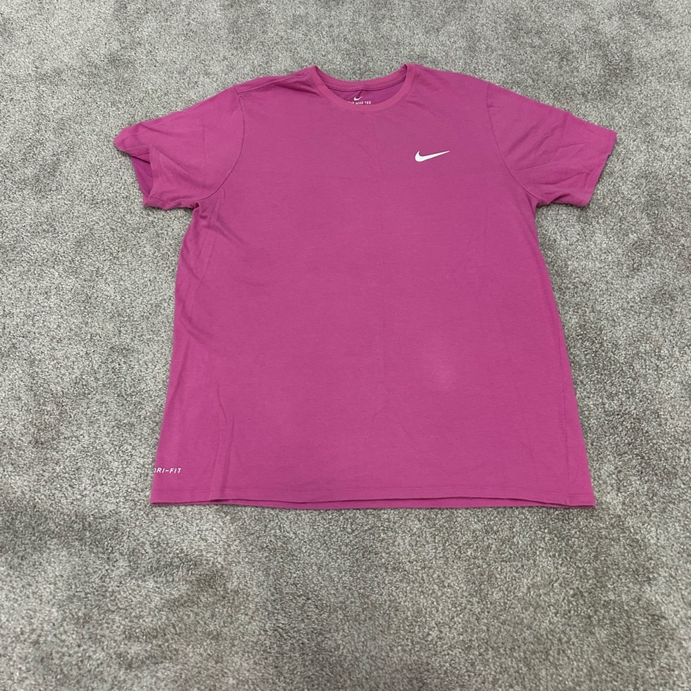 Nike Tee